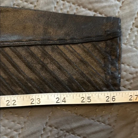 Spanx Moto Shiny Black Faux Leather Leggings - Picture 6 of 9